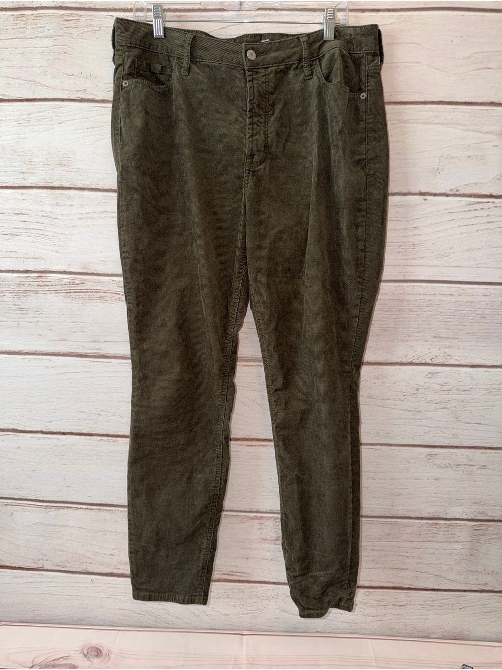 Old Navy Olive Corduroy RockStar Super Skinny Pants Size 14